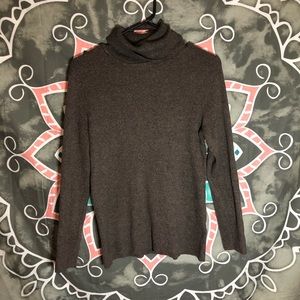 Eddie Bauer turtleneck